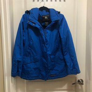 Women’s Med Misty mountain blue jacket removable hood pockets zip front